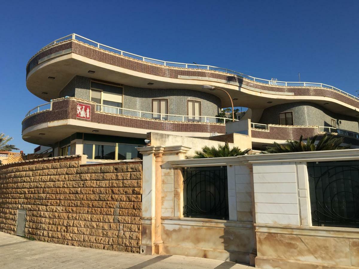 לינה וארוחת בוקר מרינה די רגוזה L'Onda מראה חיצוני תמונה